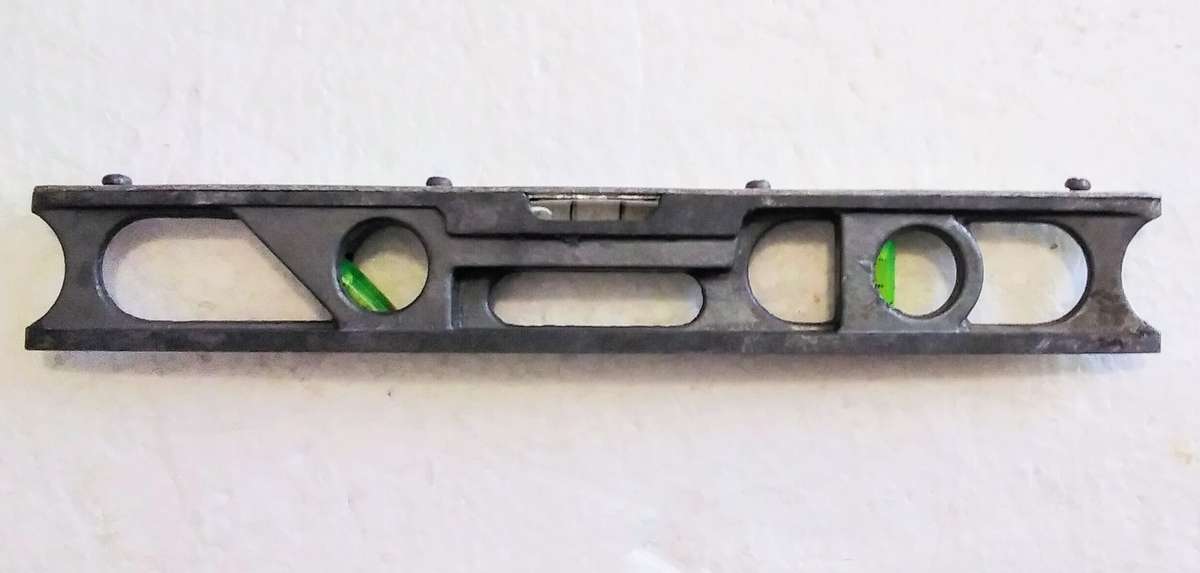 Vintage Rabone spirit level No.1421. Made in England.