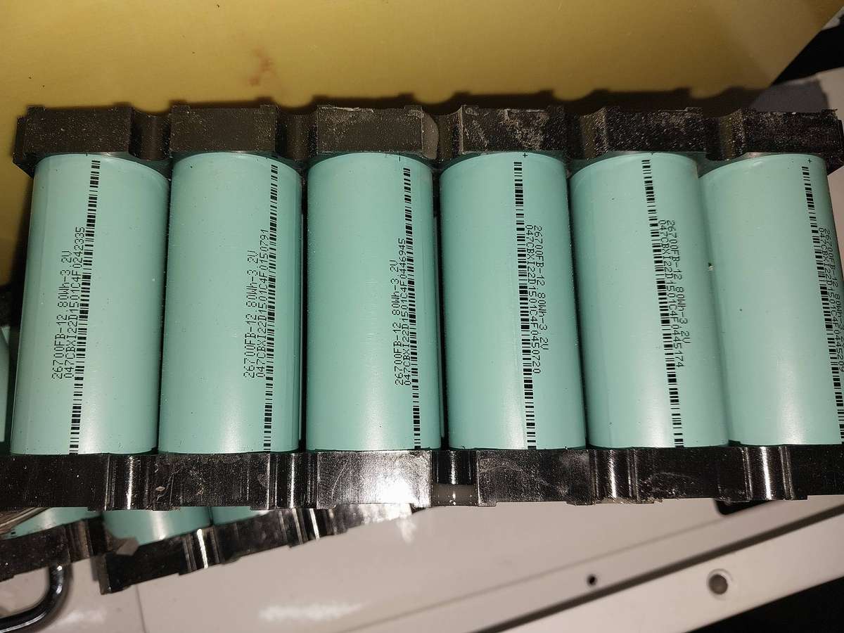 26700 3.2V 3500mah lifepo4 lithium cells reclaimed from unused bluenova batteries