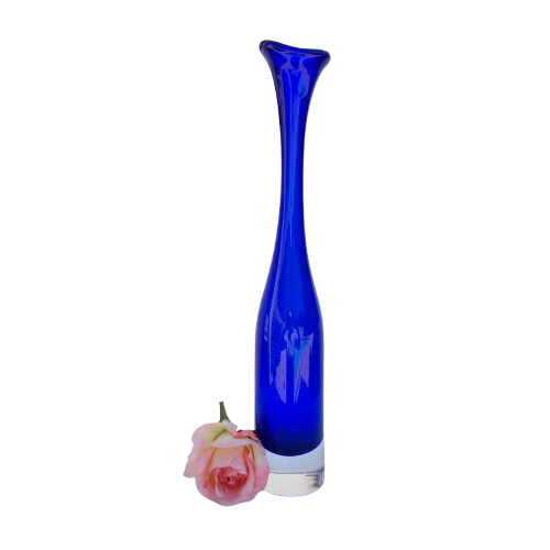 Stunning Hand Blown Art Glass Cobalt Blue Vase