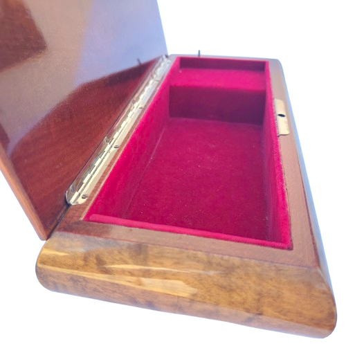 Inlaid wooden vintage Italian Sorrento musical jewelry box