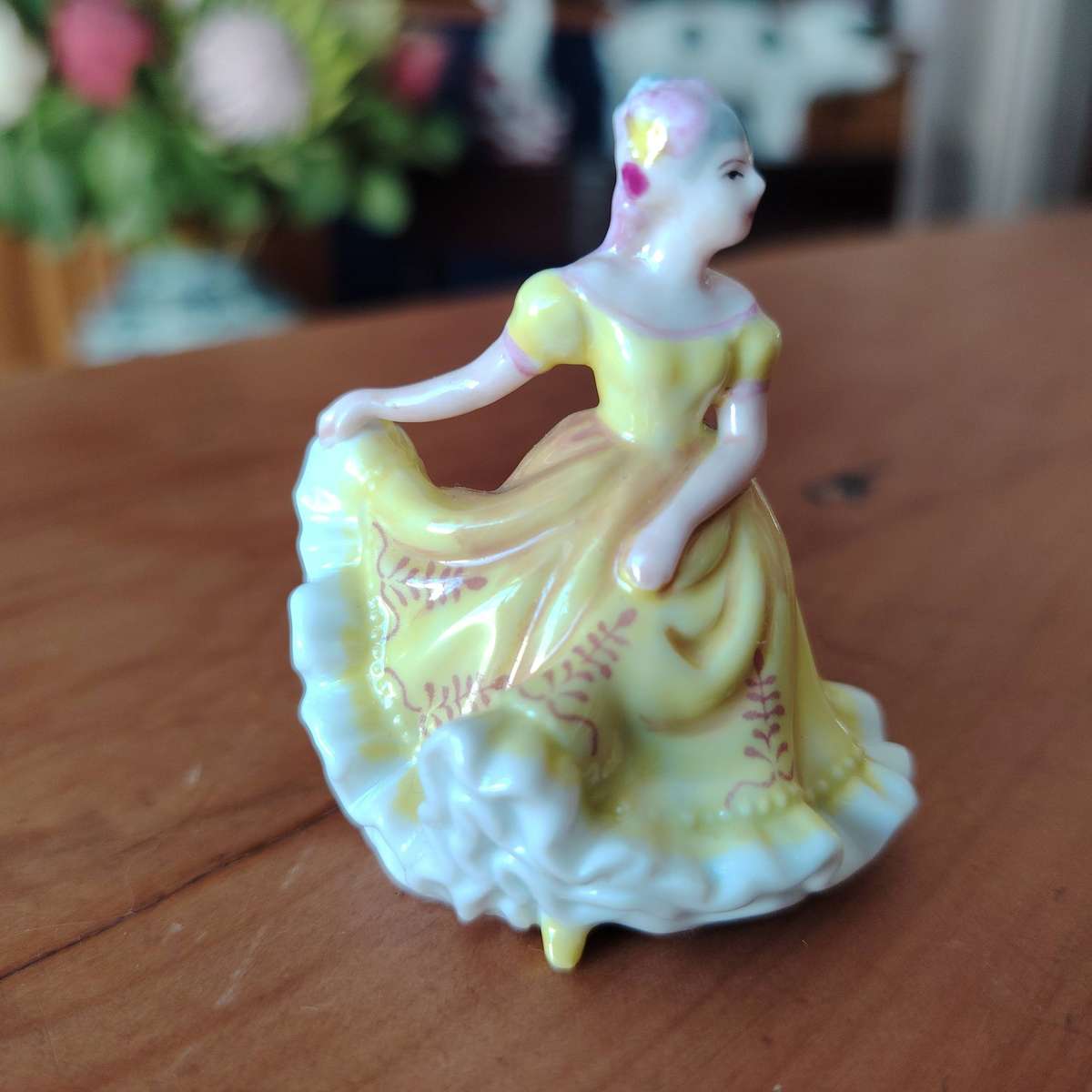 Royal Doulton Ninette Miniature M206