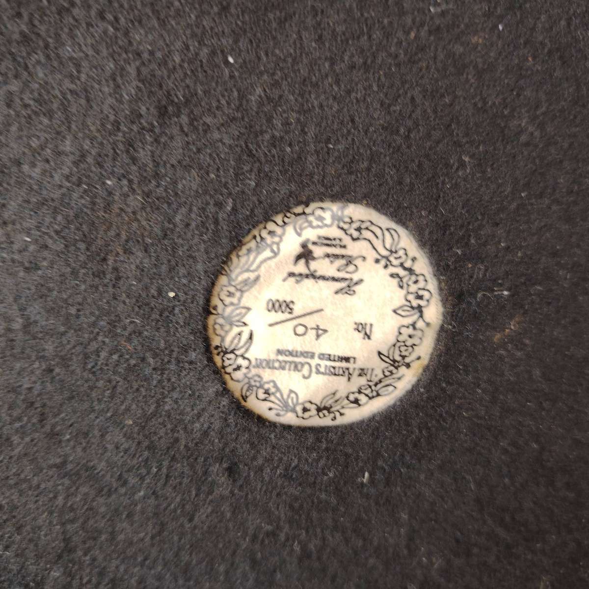 The Artist Collection Hummingbird Studios Cape Long Claw