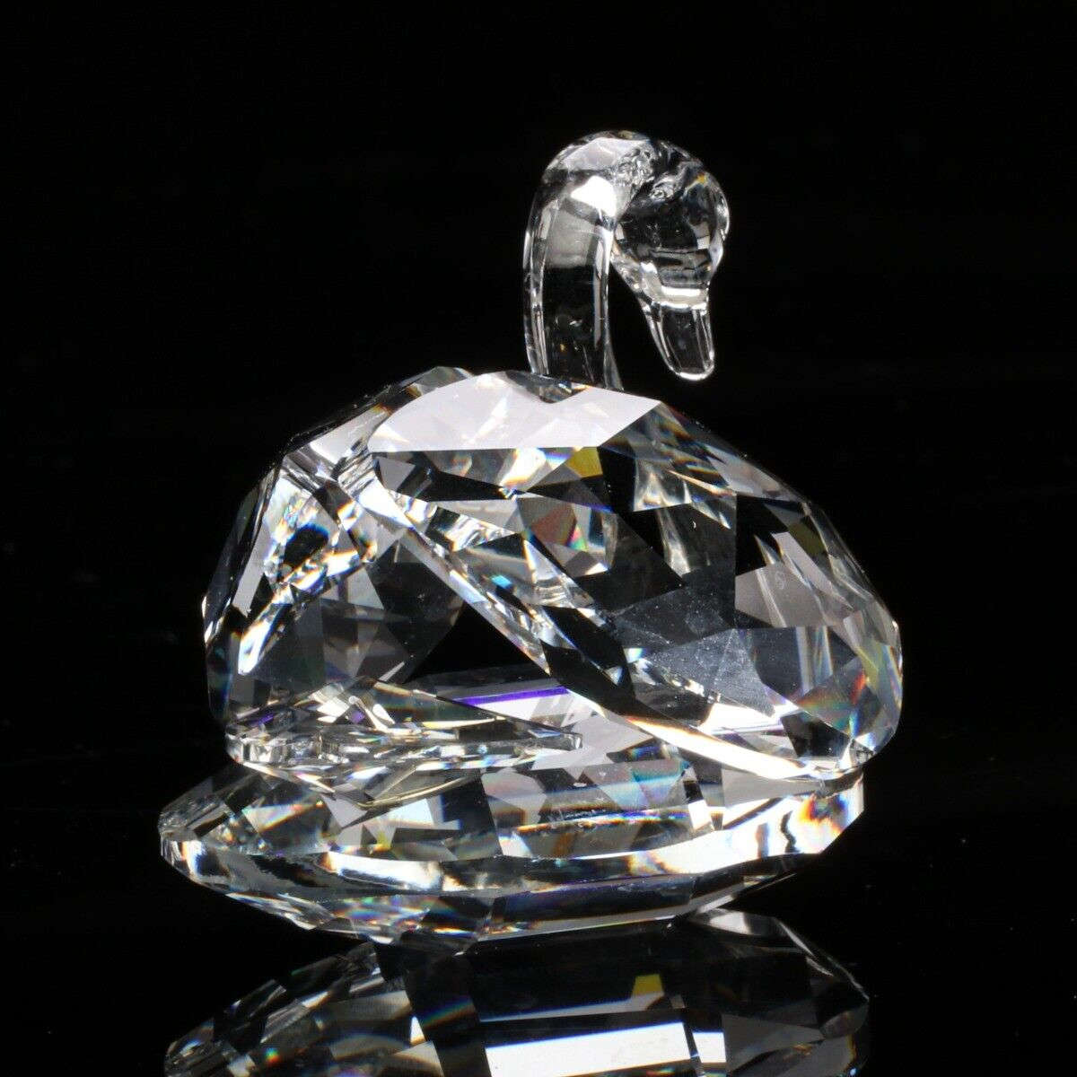 Swarovski Crystal Large Swan Beauties of the Lake Feathered Friends