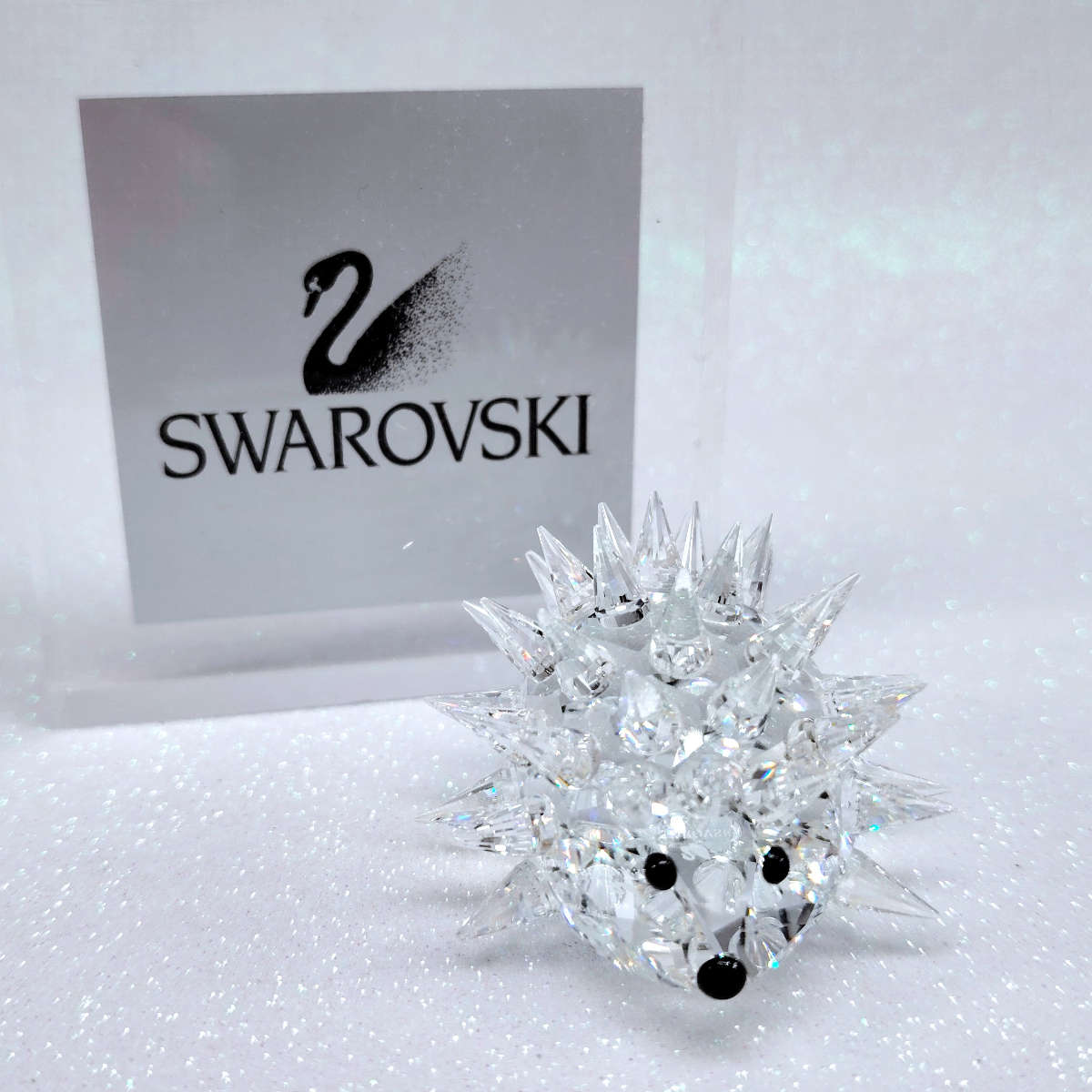 Swarovski Crystal Medium Oval Hedgehog no Whiskers