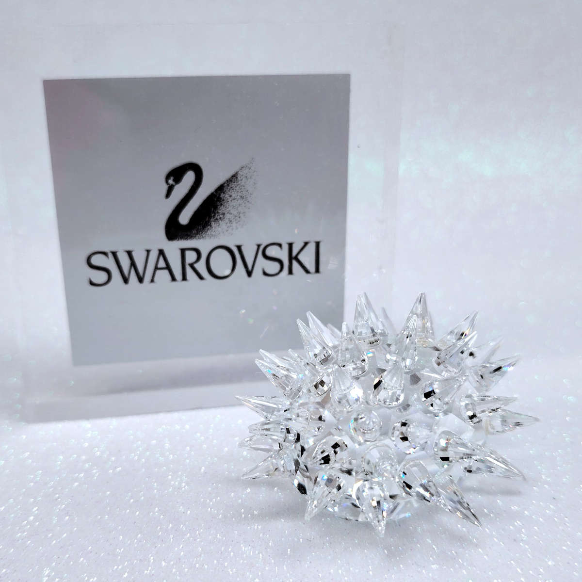 Swarovski Crystal Medium Oval Hedgehog no Whiskers