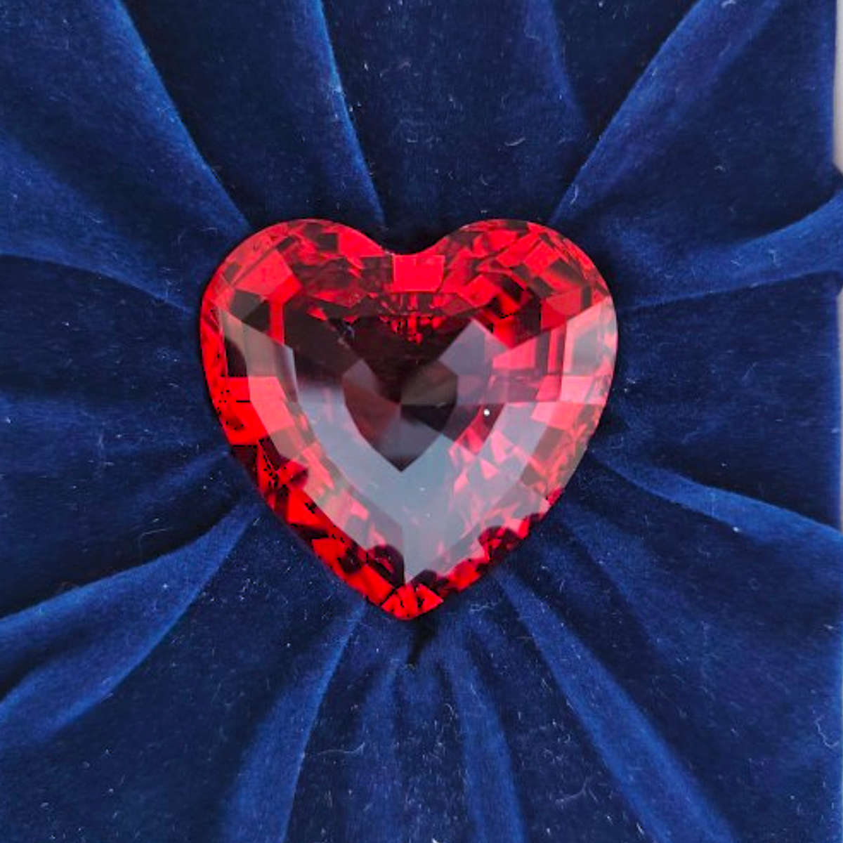 Swarovski Silver Crystal Retired  Red Heart