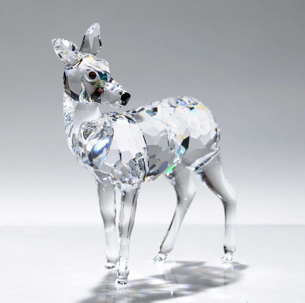 Swarovski Crystal Doe Deer Retired Rare Encounters' collection