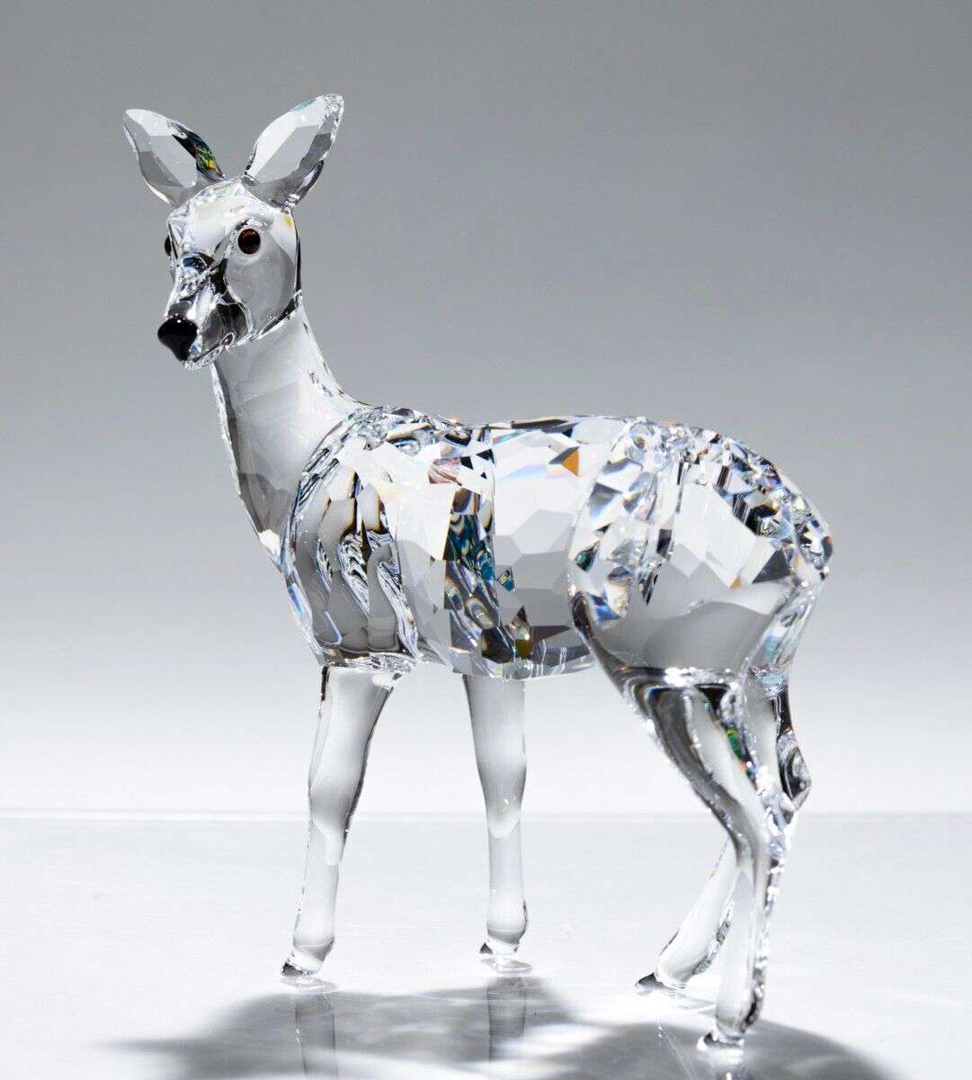 Swarovski Crystal Doe Deer Retired Rare Encounters' collection