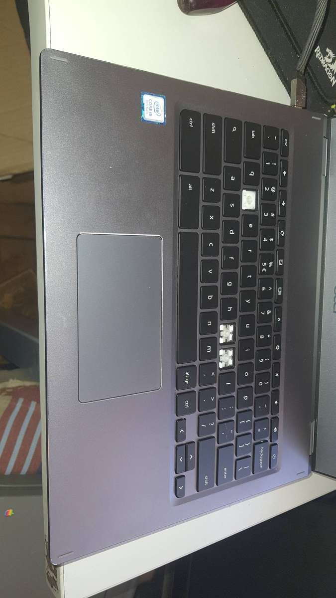 Acer I5 8th Gen 13 inch Chromebook Laptop (Screen damaged)