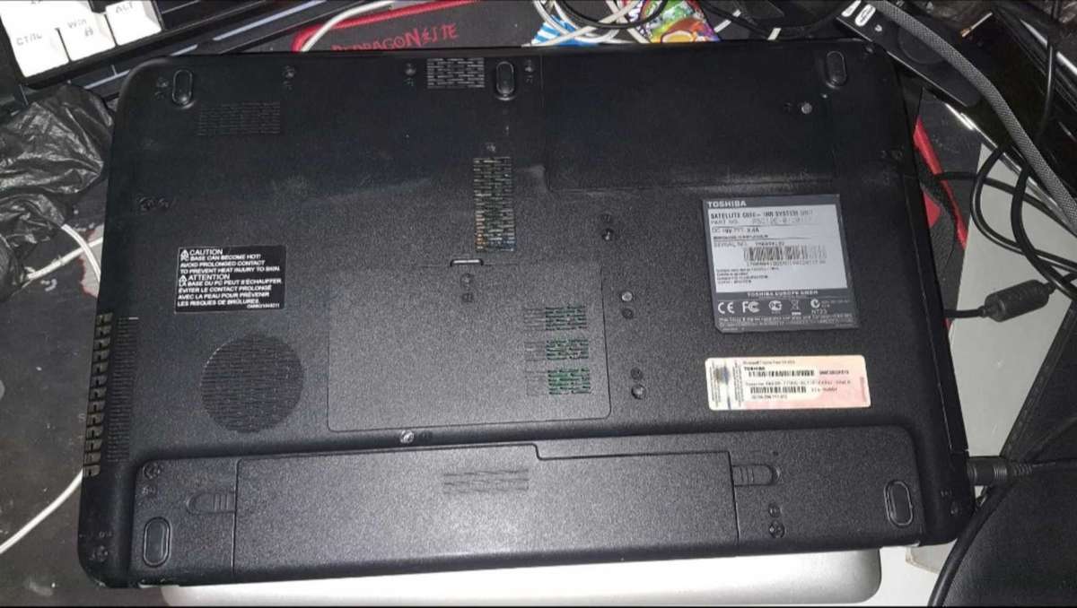 Toshiba laptop As spares