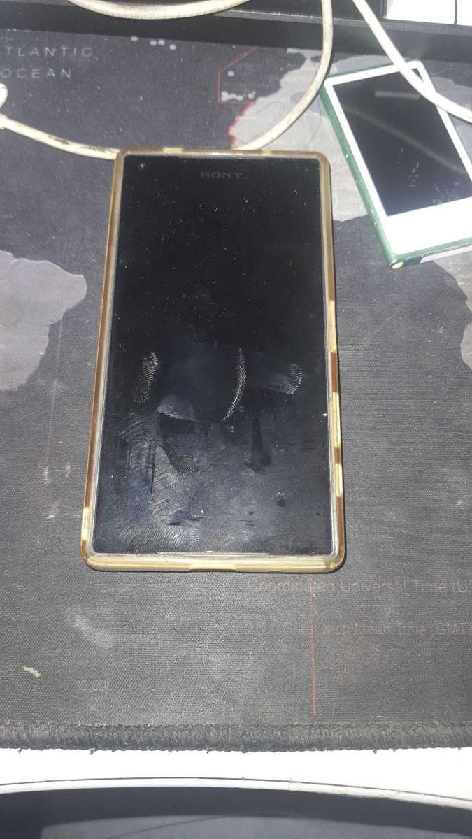 Sony Xperia G (Needs to be bypassed)