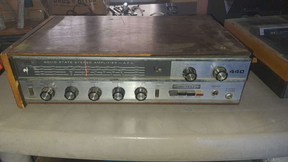 Gallo Sound 440 Solid state stereo amplifier