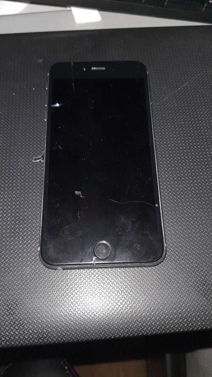IPhone 6 plus AS SPARES
