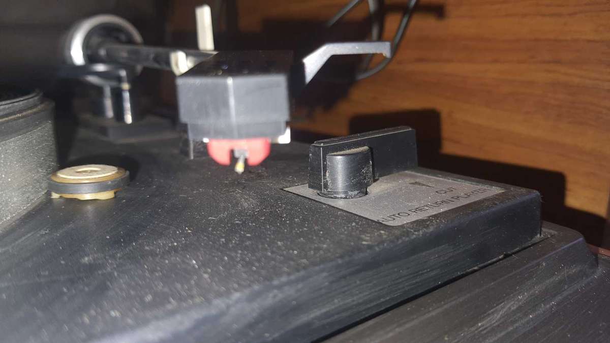 National Panasonic SG-1070A with speakers (Needs Service)