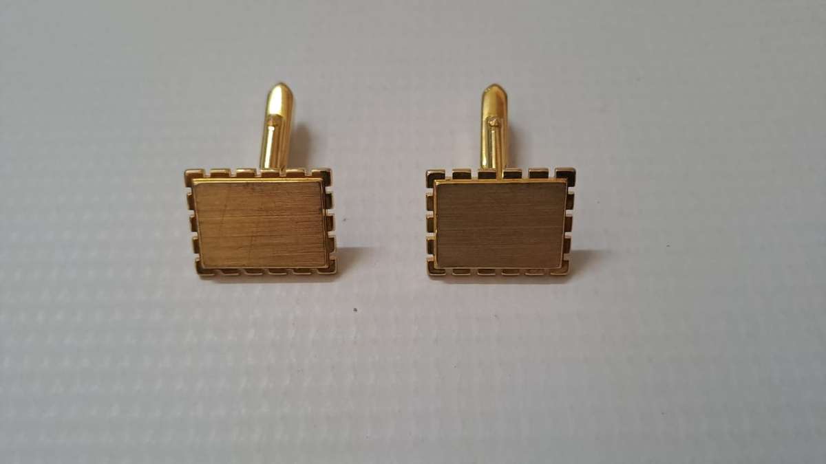 Cufflinks - Blank Gold color.