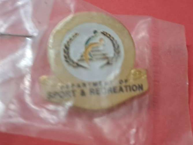 South African Department of Sport & Recreation - Gold color - Pin.