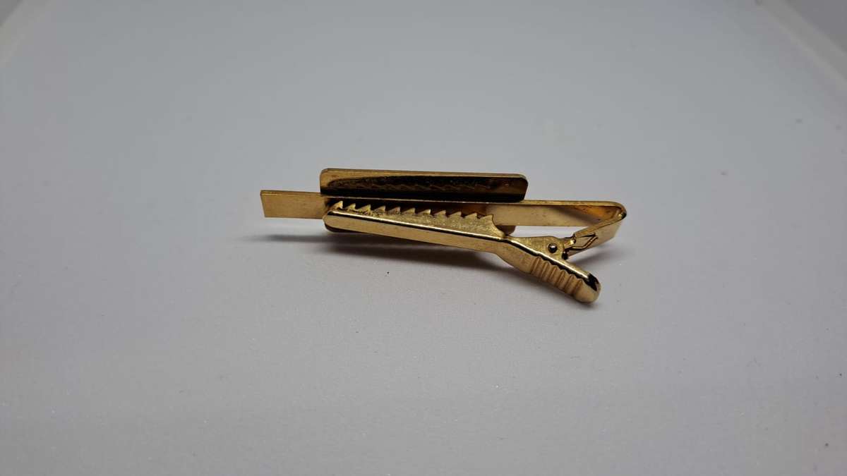 FLI Africa Travel - Tie Clip