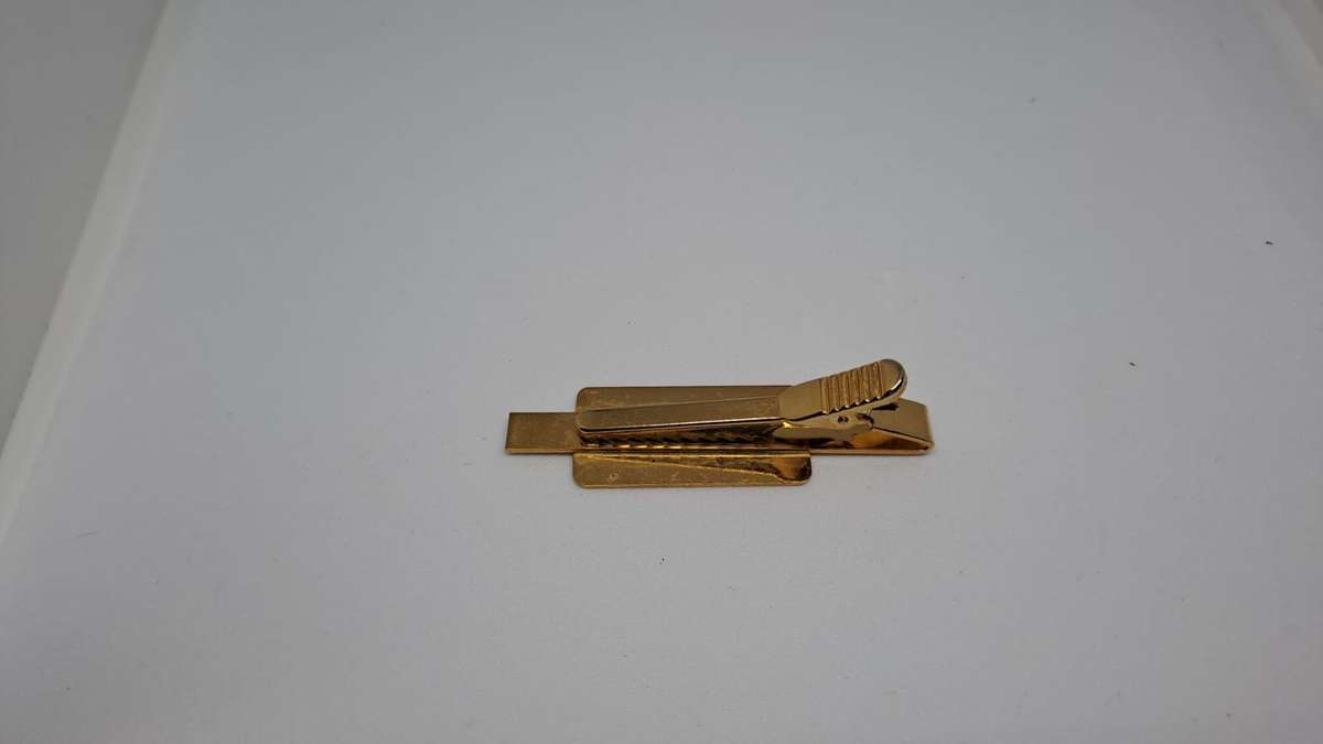 FLI Africa Travel - Tie Clip
