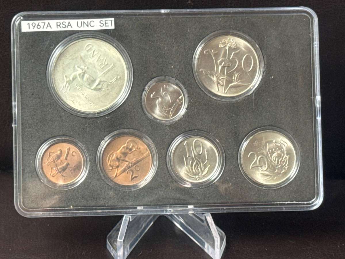 1967 (A) South Africa UNC SET.