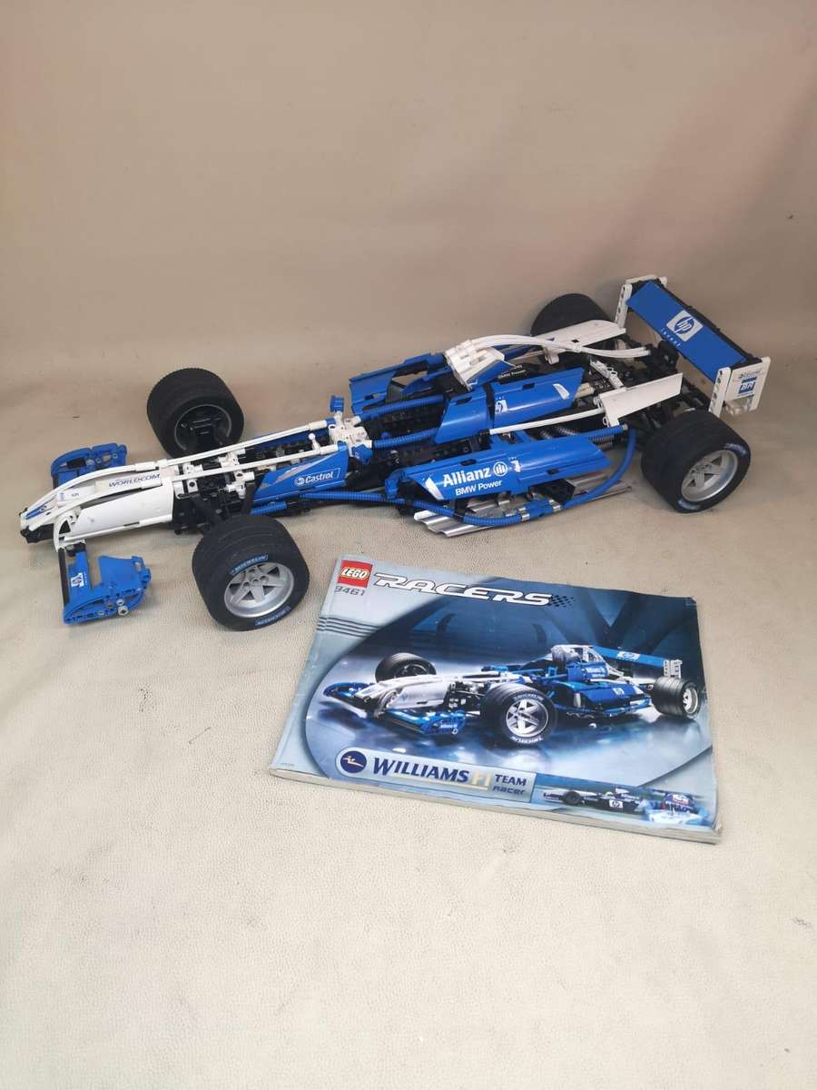 Massive 700mm Complete Lego Williams BMW F1 Team Racer 8461 with Instructions