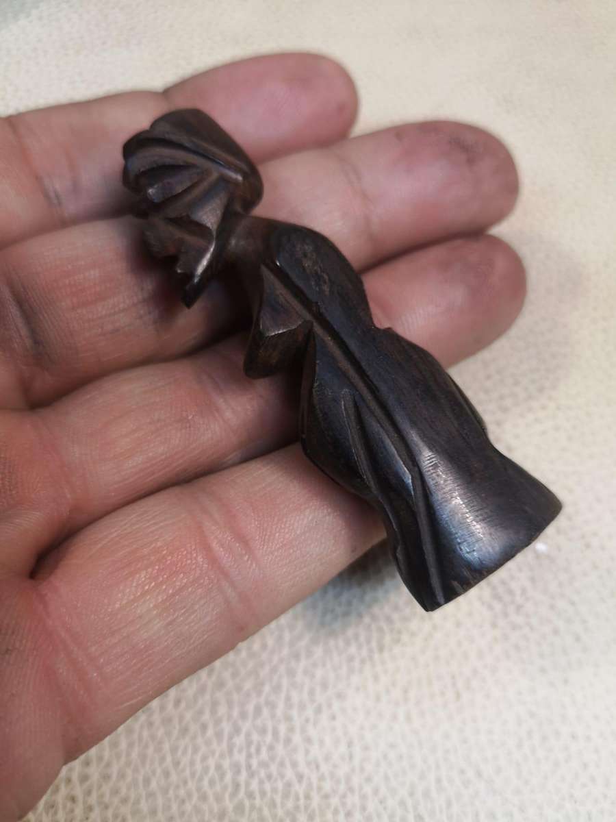 Magnificent Handcrafted African Bone and Ebony Chess Set 30mm x 30mm