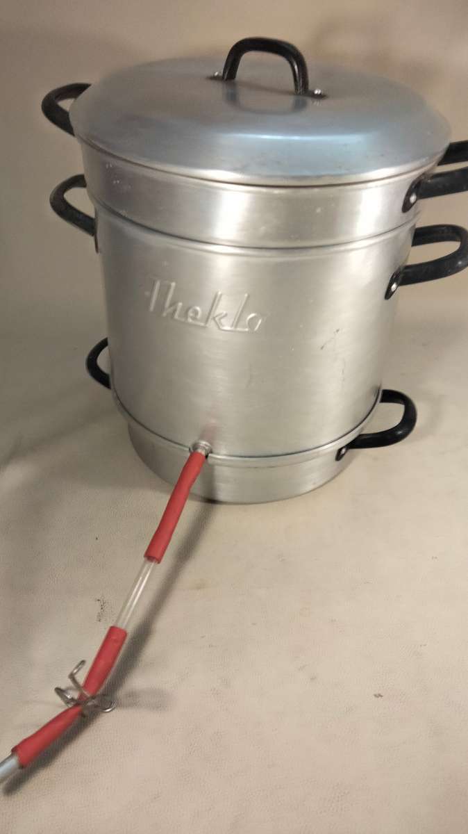 Gigantic Vintage Thekla Vegetable Steam Juicer Pot (good condition)