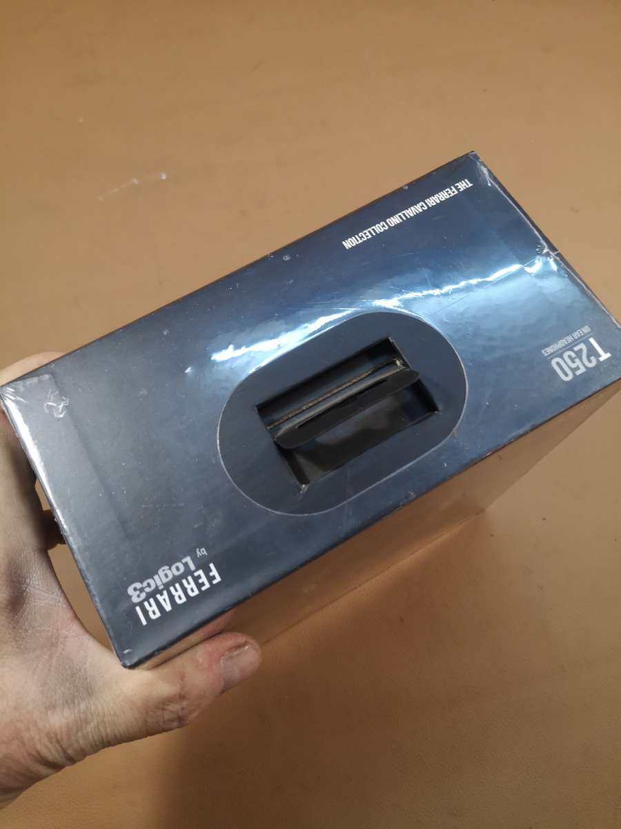 Exquisite Ferrari Cavallino Collection T350 Noise Cancelling Headphones - New Unopened in Box