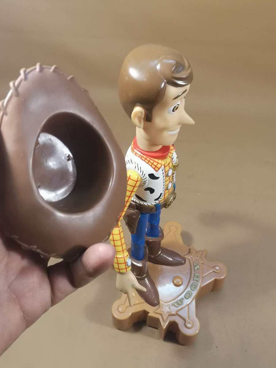 Very Large Vintage 90s Disney Toy Story Electronic Talking Woody Room Guard - 380mm