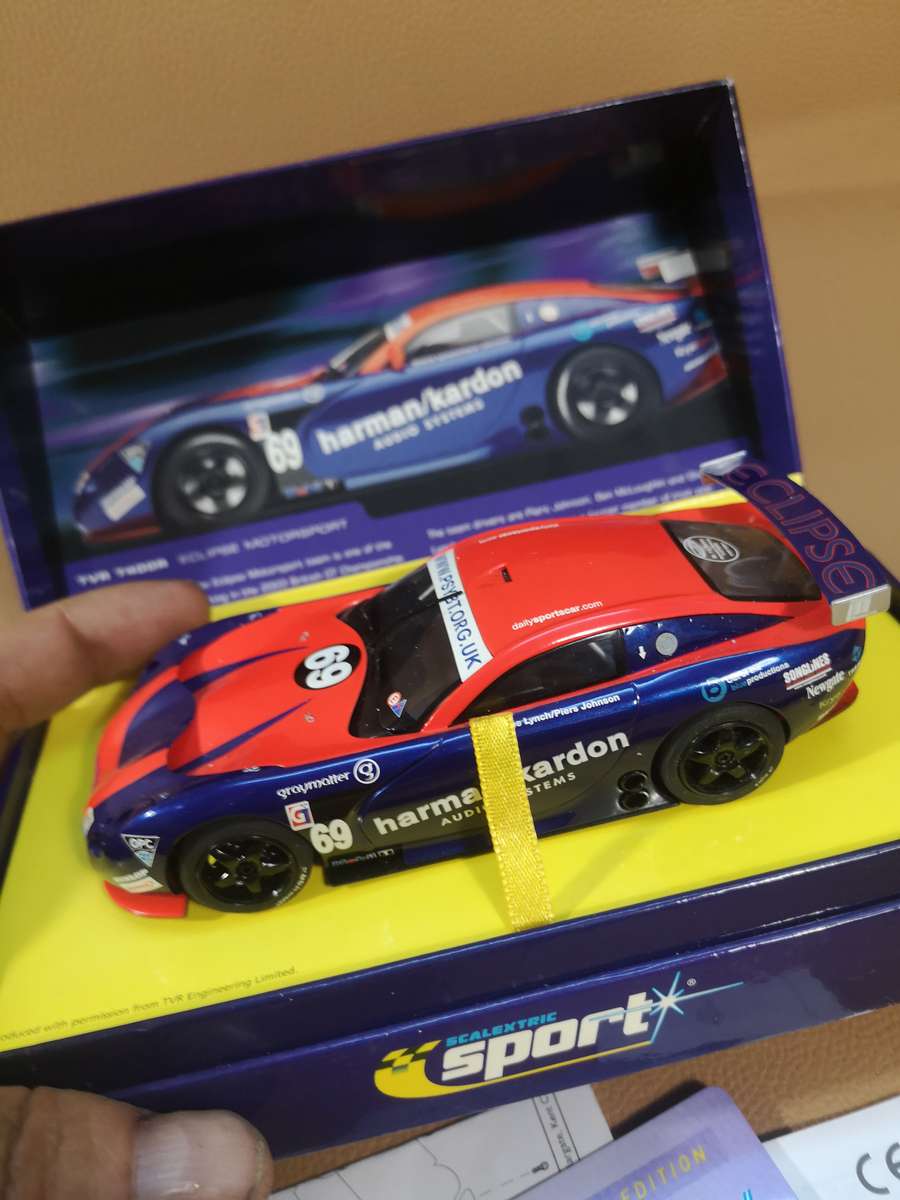 Scalextric 1/32 Sport Limited EditionC2454AT TVR T400R Eclipse Motorsport No. 69 British GT 2003