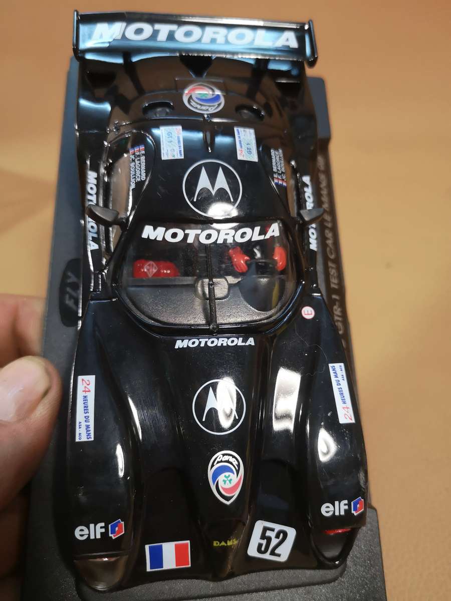 Scalextric FLY PANOZ Esperante GTR 1 Le Mans 97 #52 Motorola A62 1:32 Slot Car