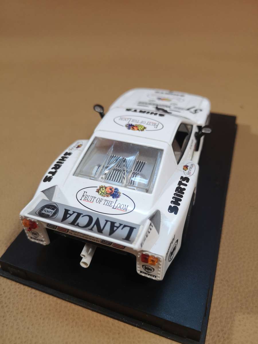 FLY GB TRACK LANCIA BETA MONTECARLO ZOLDER DRM 1980 1/32 SLOT CAR FRUIT OF LOOM