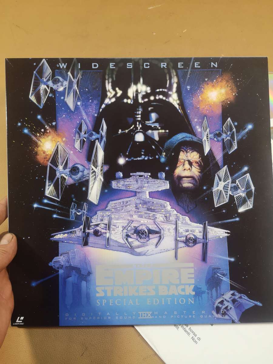 Star Wars The Empire Strikes Back Rare Special Edition laserDisc