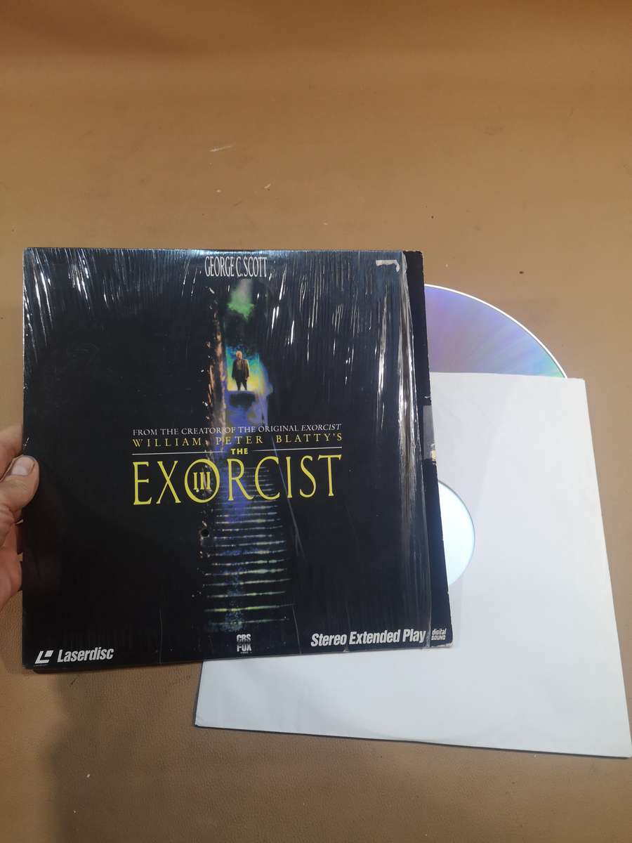 THE EXORCIST 3 III - 1991 RARE LASERDISC - George C Scott.