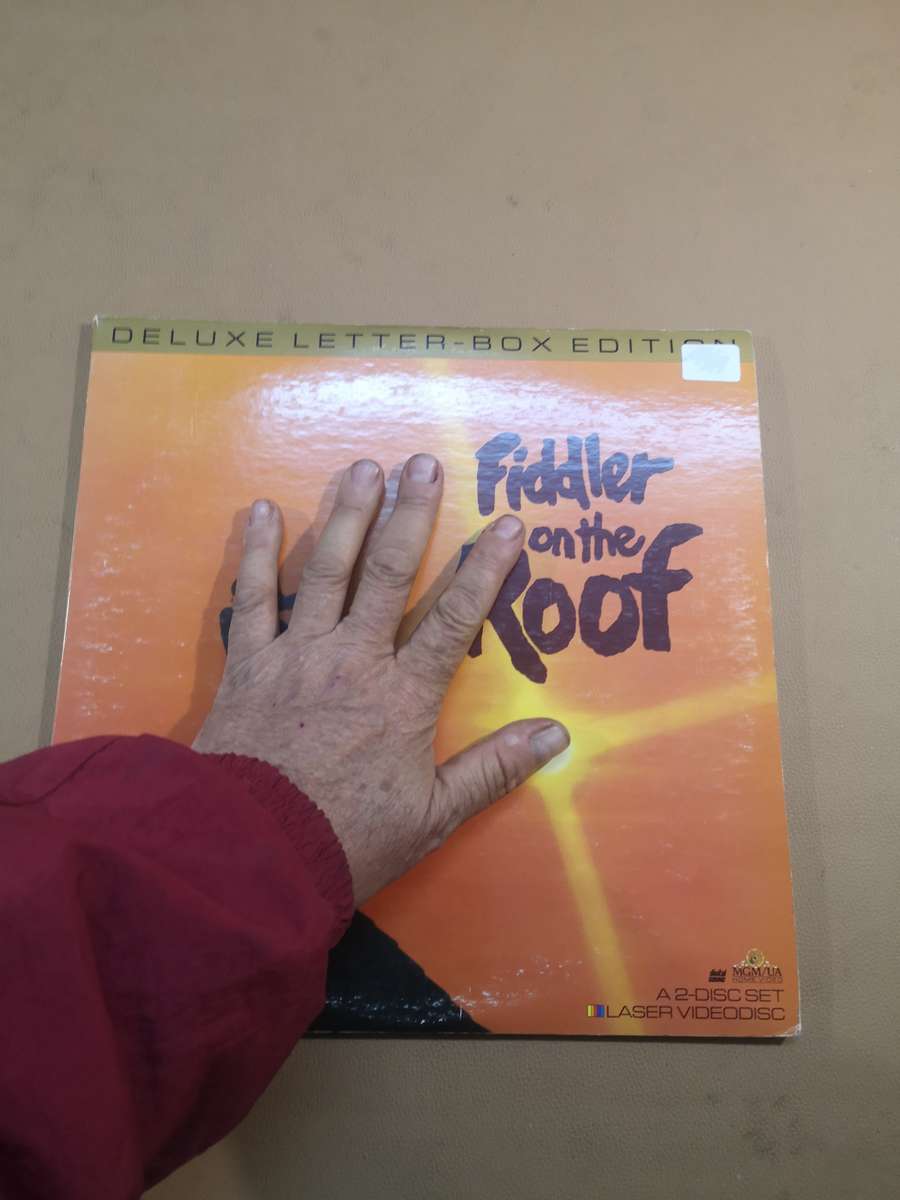Fiddler on The Roof Letterbox Edition 2 Disc Set laserDisc