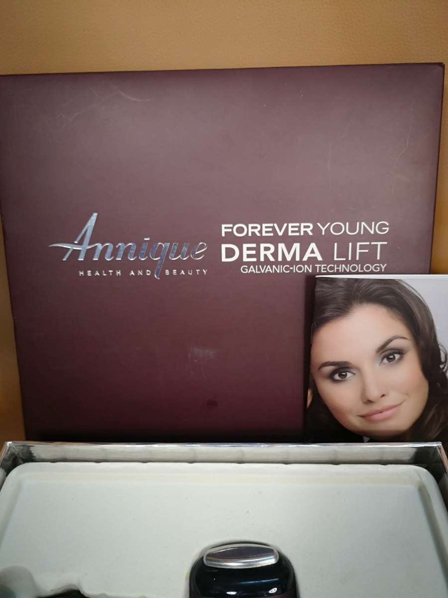 Annique Derma Lift (Galvanic-ion Technology) Brand New Never Used