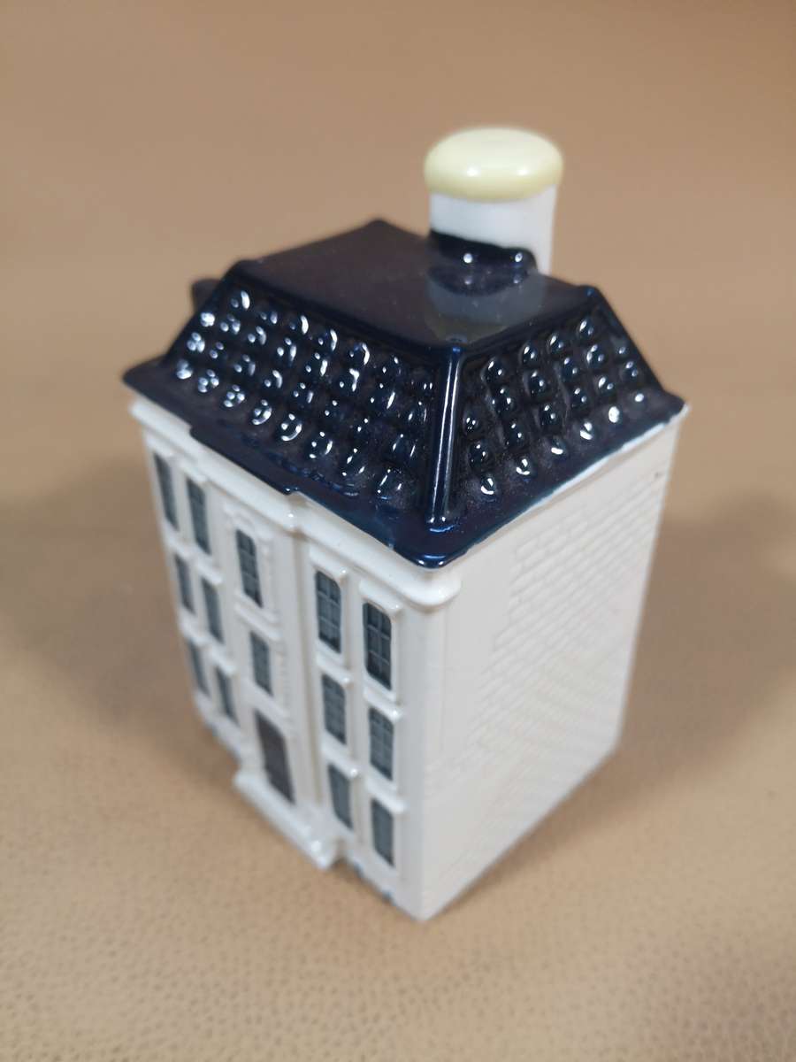 Vintage KLM Airlines Blue Delft House No 93 - Full