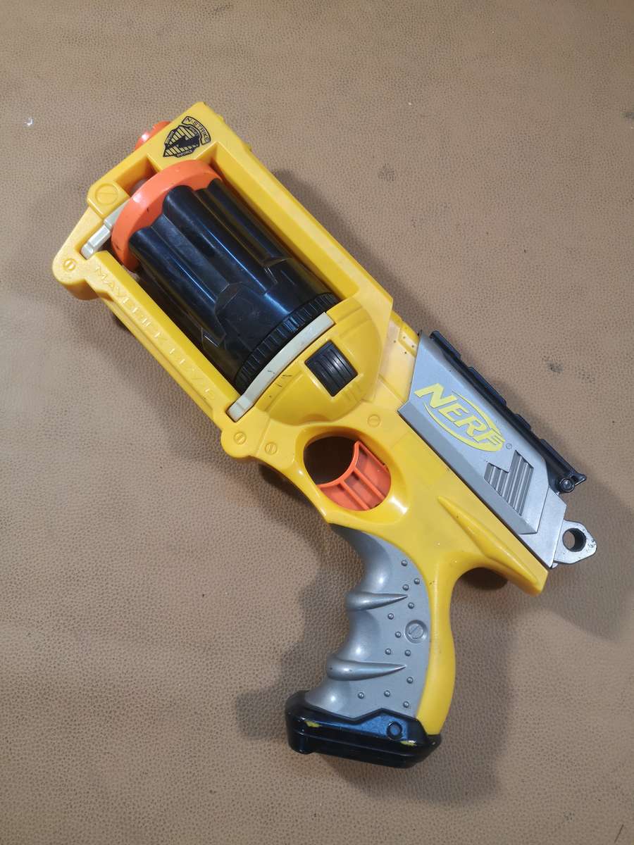 NERF N-Strike Maverick Rev-6 Blaster Revolver