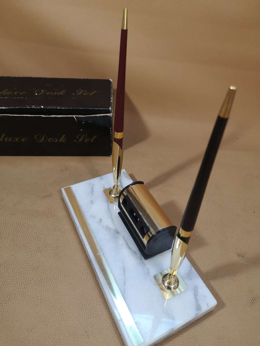 Vintage Marble Base Perpetual Calendar - Pen Desk Set