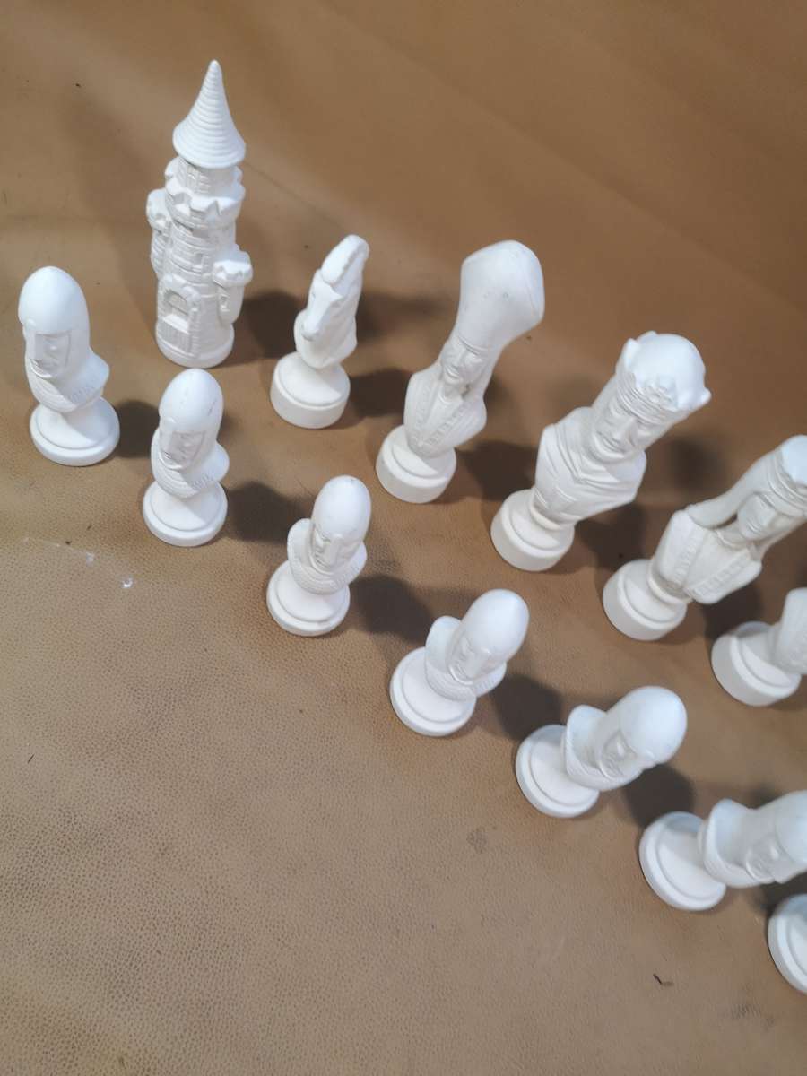 Giant Ceramic Bisque 32 Piece LARGE Duncan Chess Set - Ready to Paint - UNPAINTED
