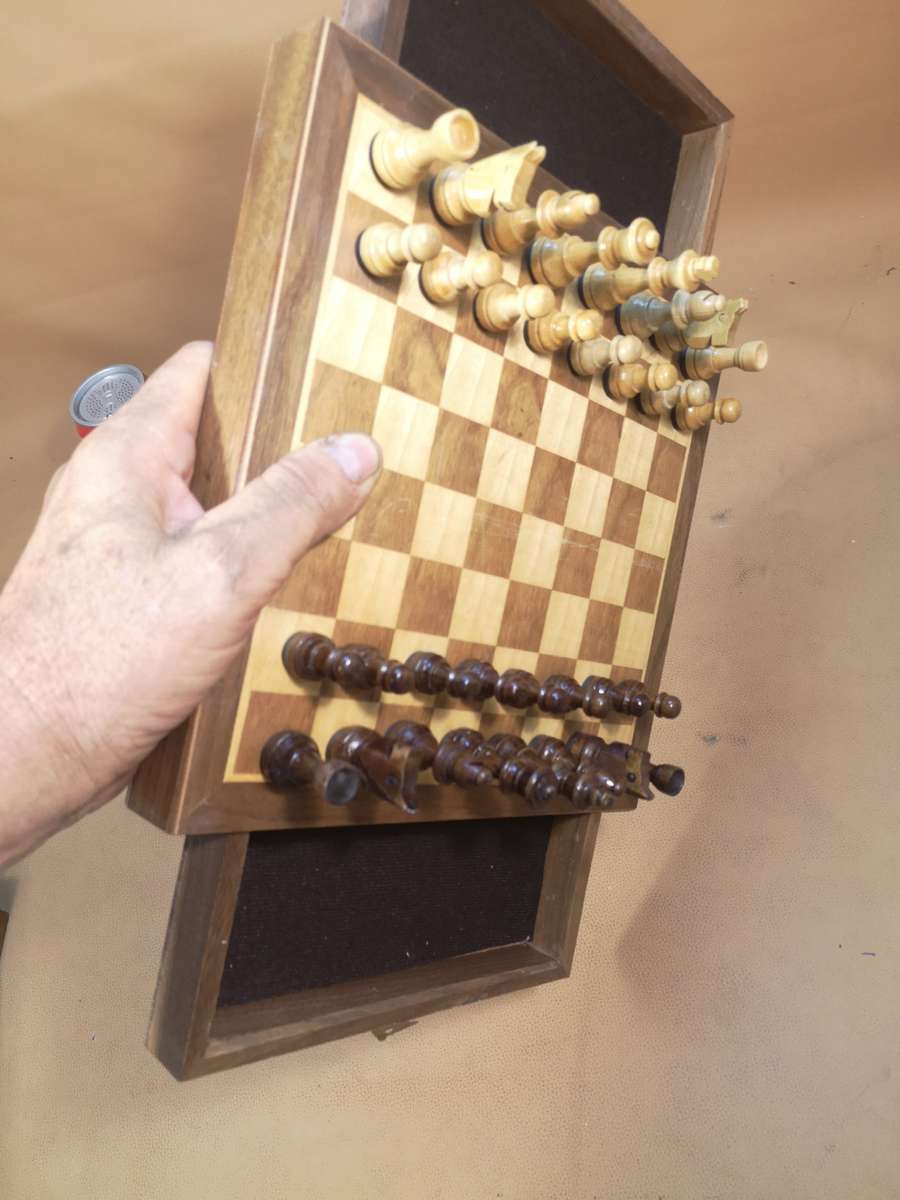 Magnificent Walnut Magnetized Chess Set With Staunton Wood Chessmen