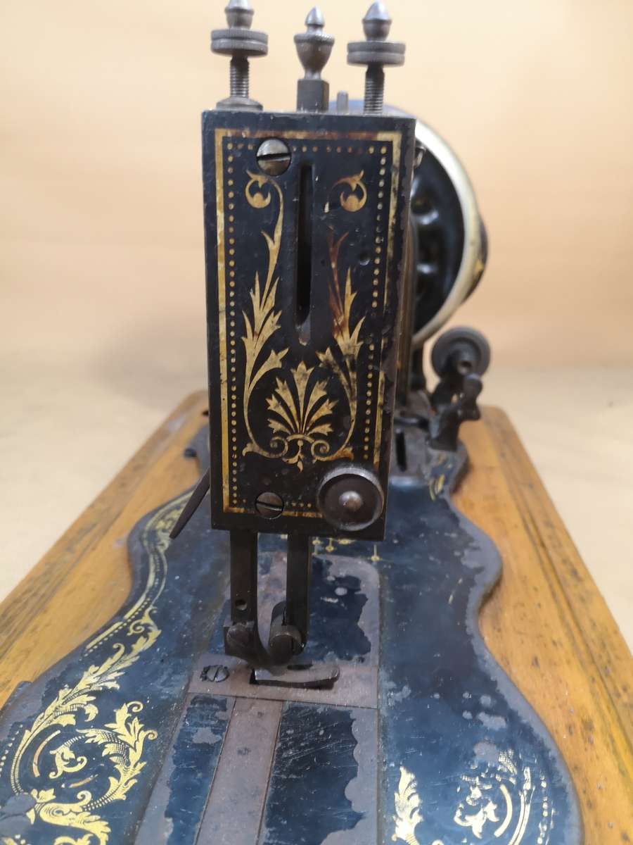 159 Year Old Antique 1865 Singer MFC.Co.N.Y 12K Sewing Machine - Made In UK