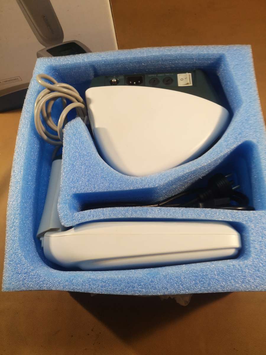 KERNEL KN-4006B hand-held 311nm UVB lamp UV phototherapy device for vitiligo psoriasis treatment