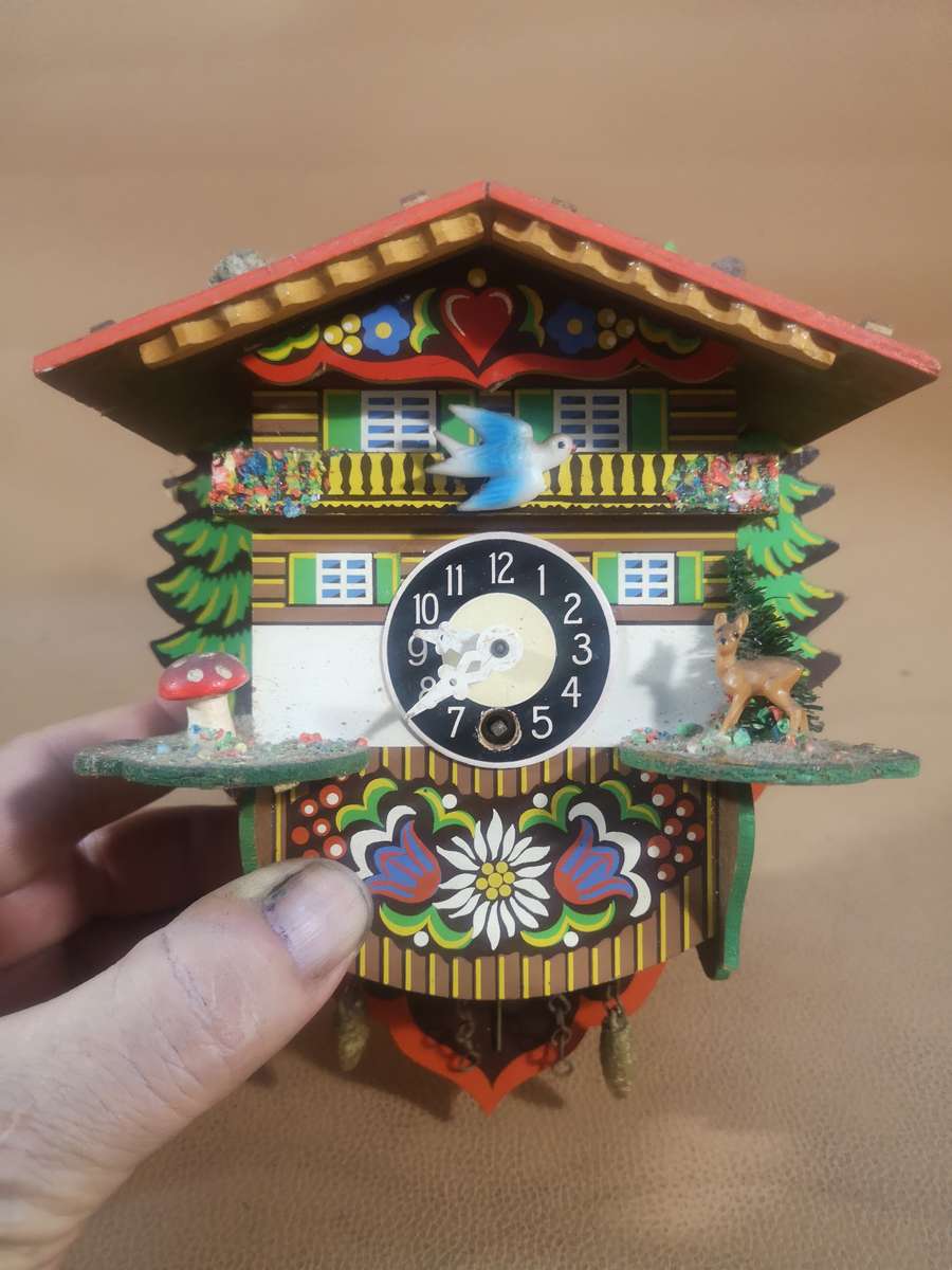 Vintage Handmade Albert Schwab Cuckoo Wind Up Clock Made in Germany