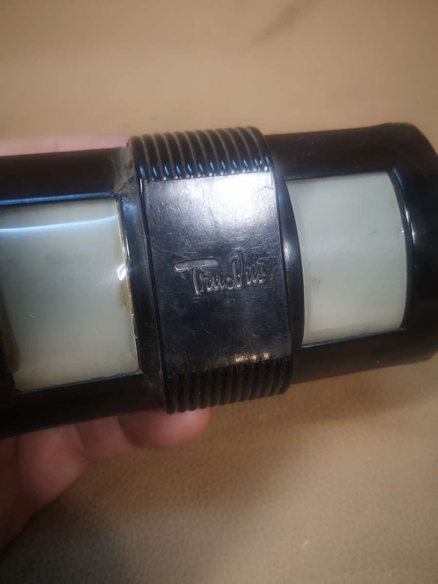 Rare 1950s TRU VUE 3 D STEREOSCOPE VIEWER and 2 CARDS Black Bakelite