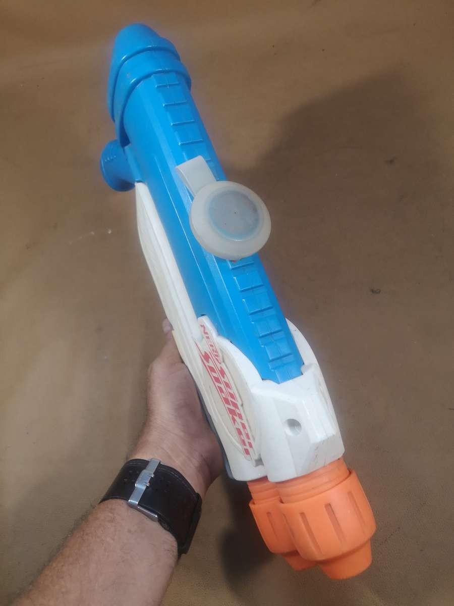 Nerf Super Soaker Barrage Water Gun