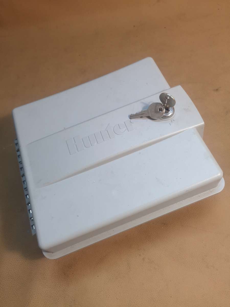 Hunter Pro-HC PHC-600 WiFi 6-Zone Station Hydrawise Outdoor Sprinkler Controller