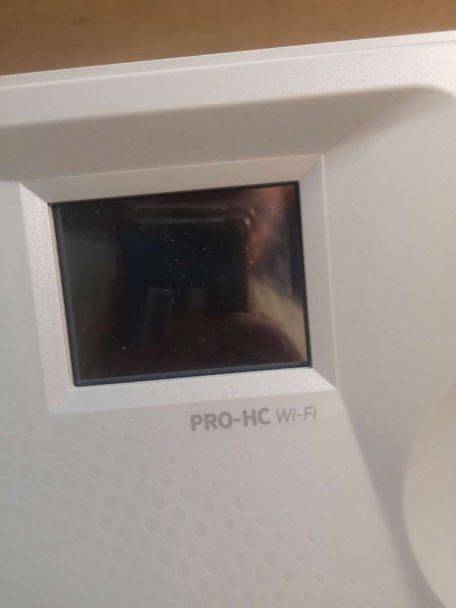 Hunter Pro-HC PHC-600 WiFi 6-Zone Station Hydrawise Outdoor Sprinkler Controller