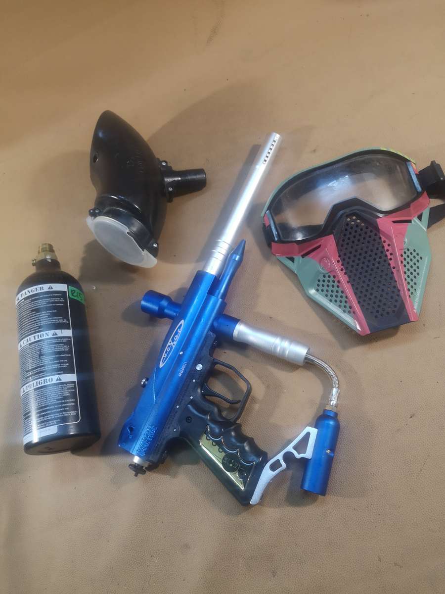 Almost Brand New Vexor Paintball Combo - Tested Working
