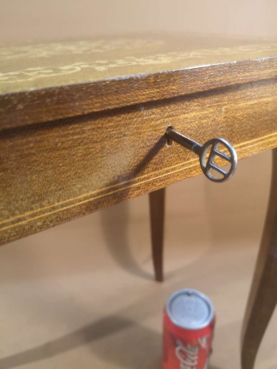 Beautiful Antique Sorrento Italy Mapsa Musical Jewellery Box Table