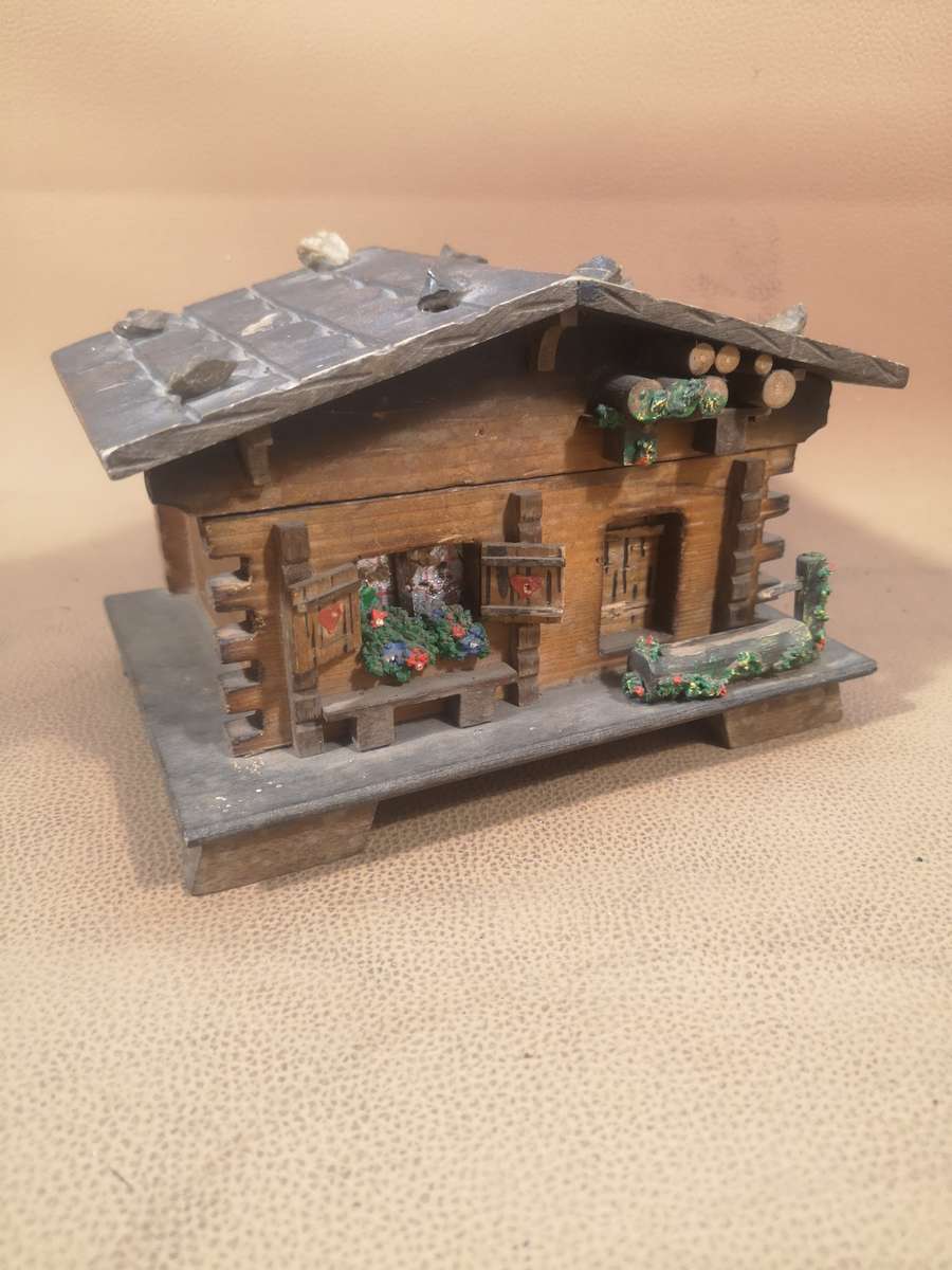 Miniature Vintage Swiss / Austrian Wooden Chalet Cabin Cottage Music Box